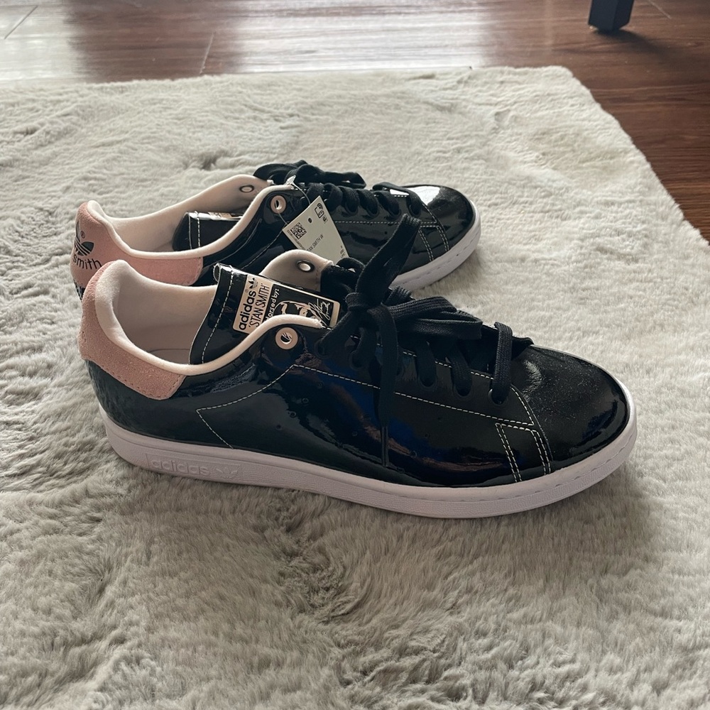 Stan Smith Patent Leather Adidas Sneaker. Black patent leather. Size 9.5. Womens